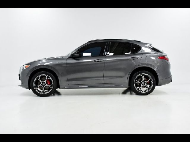 2022 Alfa Romeo Stelvio Veloce