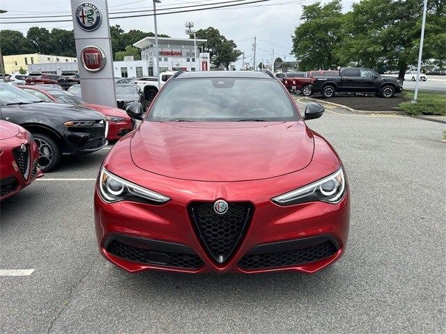 2022 Alfa Romeo Stelvio Veloce