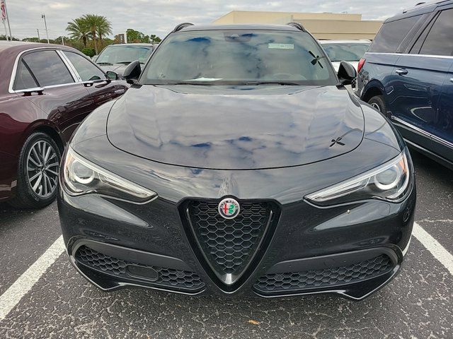 2022 Alfa Romeo Stelvio Veloce