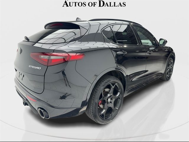 2022 Alfa Romeo Stelvio Veloce