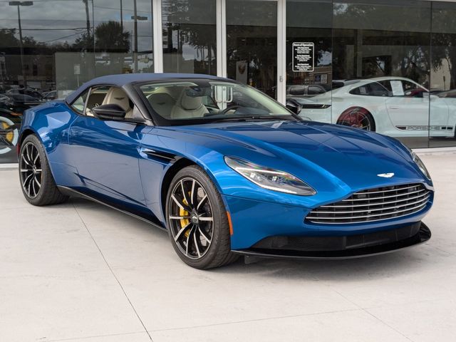 2022 Aston Martin DB11 Base