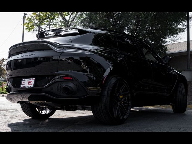 2022 Aston Martin DBX Base