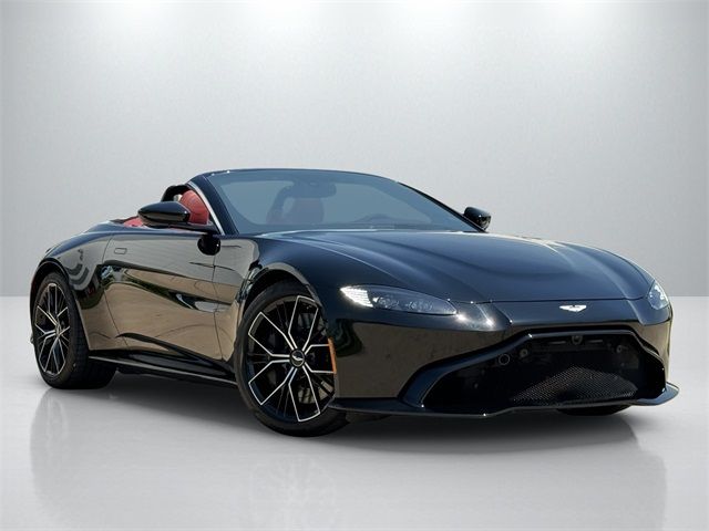 2022 Aston Martin Vantage Base