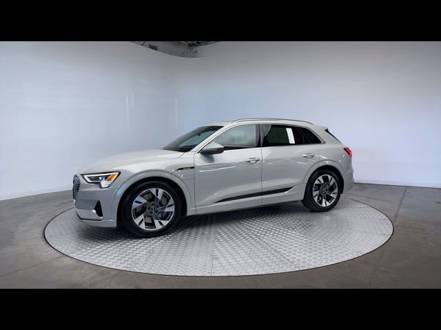 2022 Audi e-tron Premium