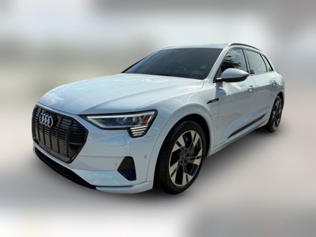 2022 Audi e-tron Premium