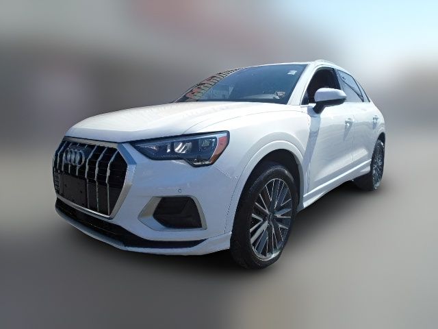 2022 Audi Q3 Premium