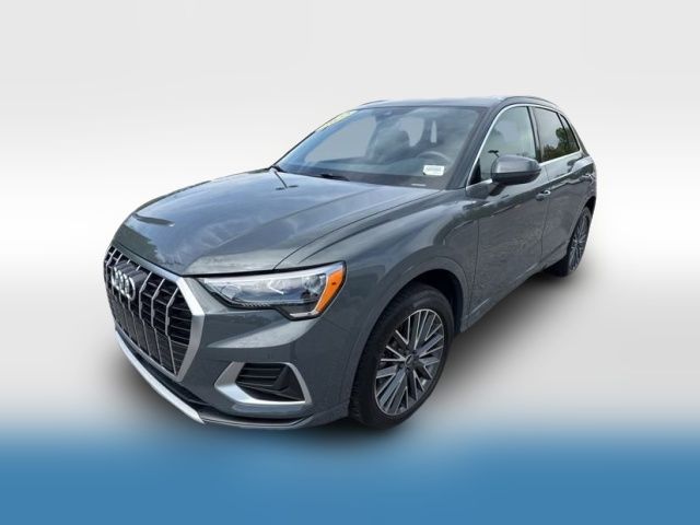 2022 Audi Q3 Premium