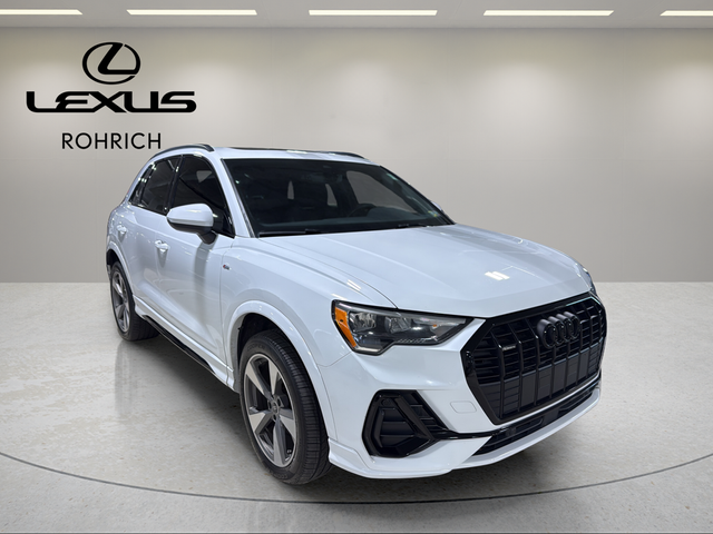 2022 Audi Q3 S Line Premium