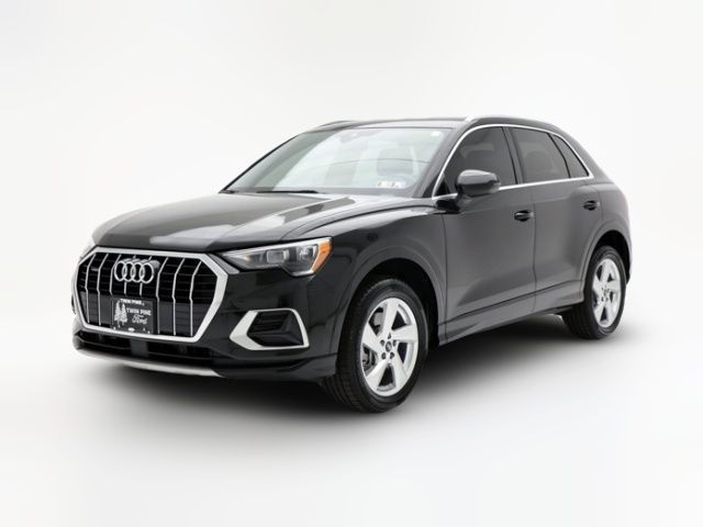 2022 Audi Q3 Premium
