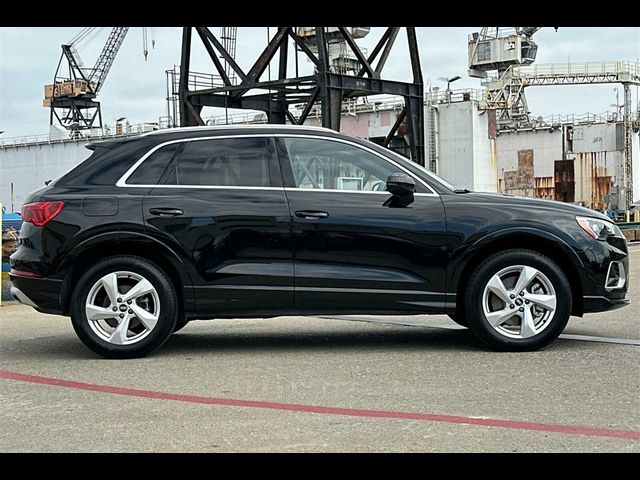 2022 Audi Q3 Premium