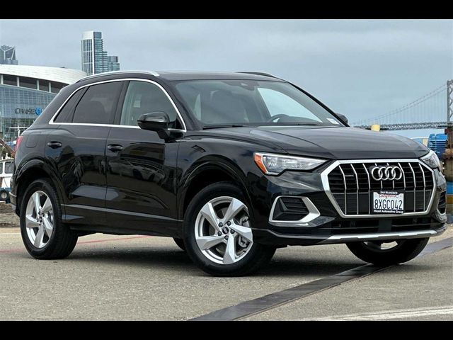 2022 Audi Q3 Premium