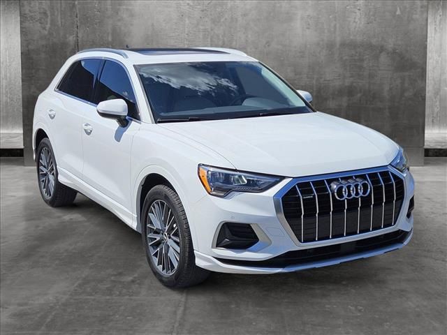 2022 Audi Q3 Premium