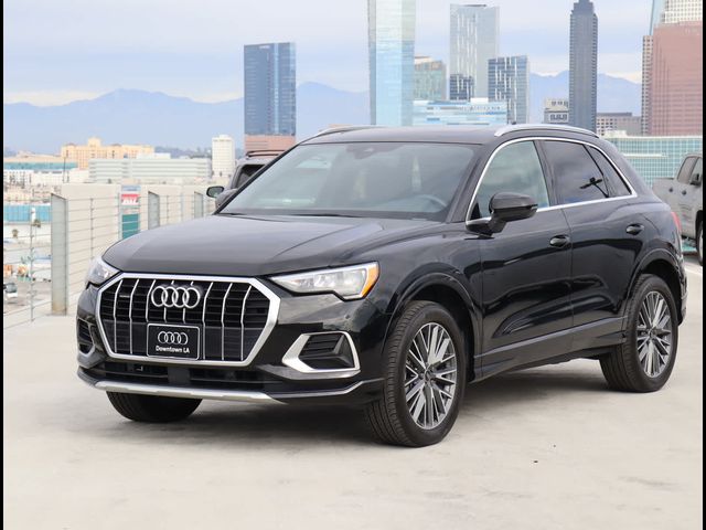 2022 Audi Q3 Premium