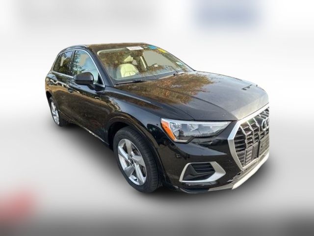 2022 Audi Q3 Premium