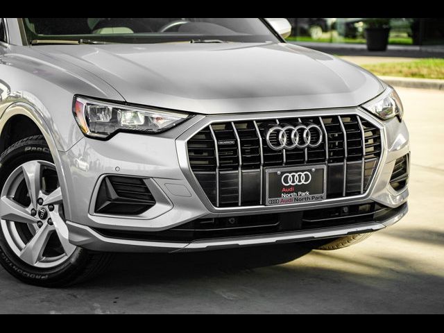 2022 Audi Q3 Premium