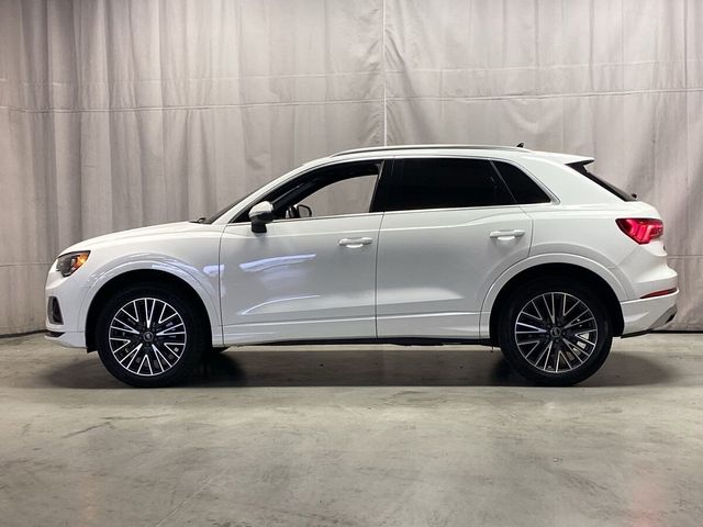 2022 Audi Q3 Premium