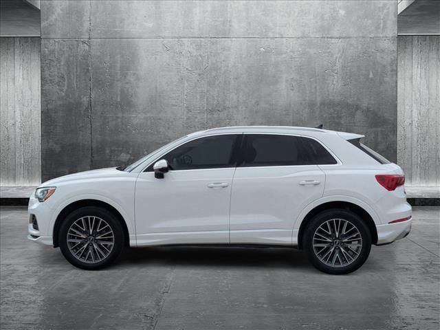 2022 Audi Q3 Premium