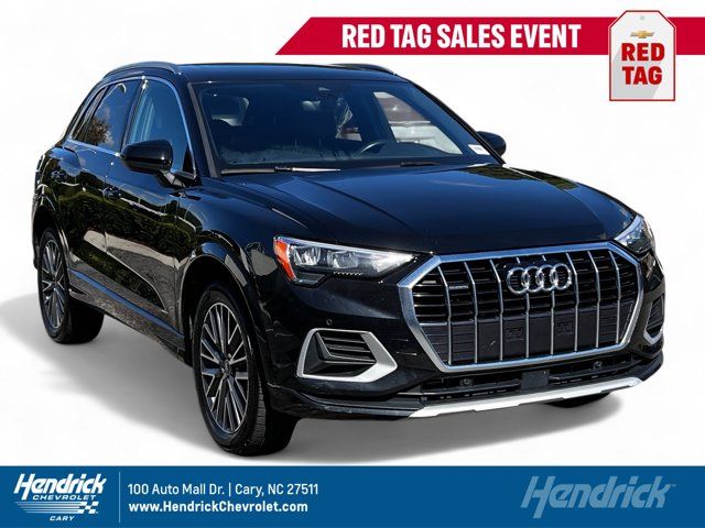 2022 Audi Q3 Premium