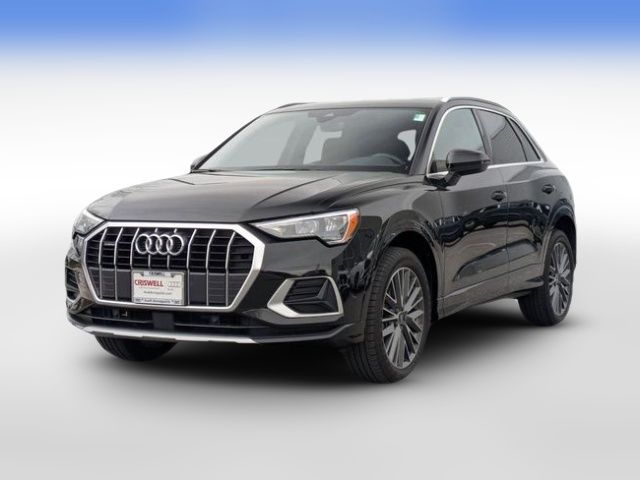 2022 Audi Q3 Premium