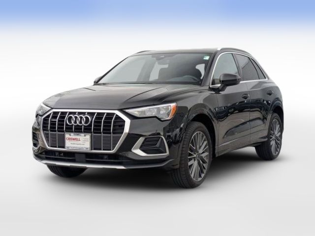 2022 Audi Q3 Premium