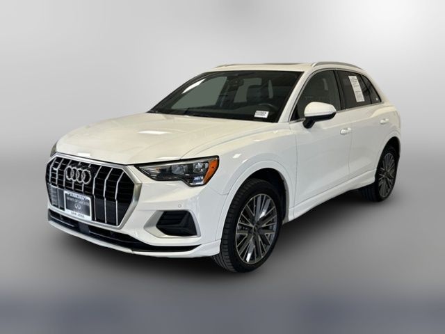 2022 Audi Q3 Premium