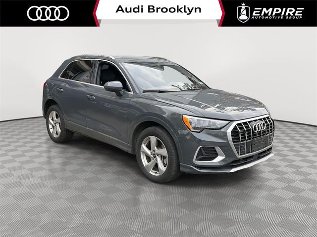 2022 Audi Q3 Premium