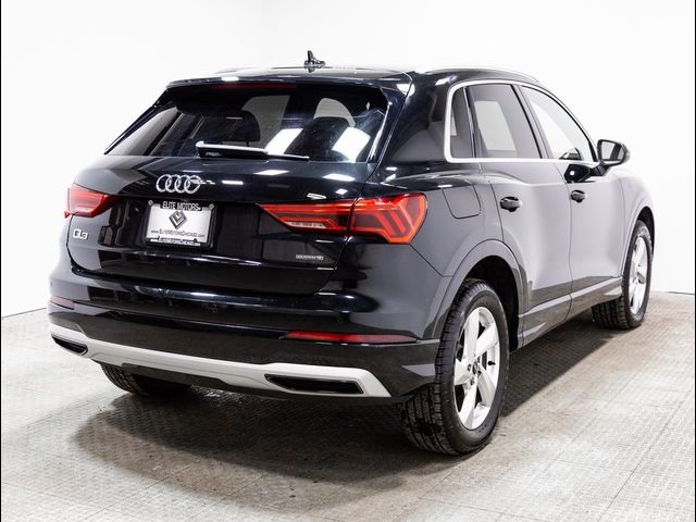 2022 Audi Q3 Premium