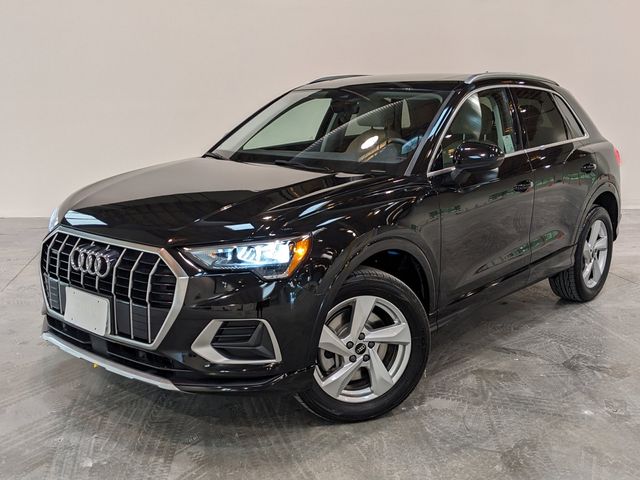 2022 Audi Q3 Premium