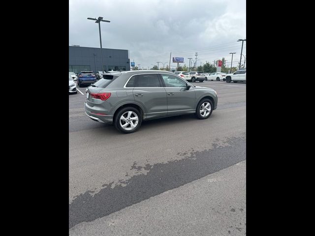 2022 Audi Q3 Premium