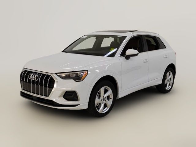 2022 Audi Q3 Premium