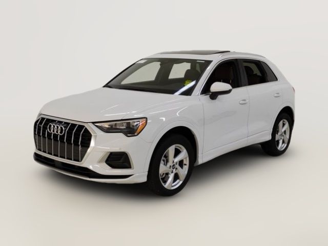 2022 Audi Q3 Premium