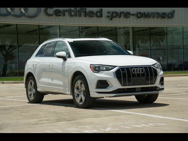 2022 Audi Q3 Premium