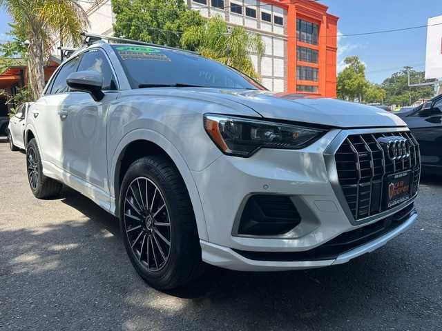 2022 Audi Q3 Premium