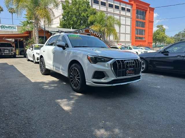 2022 Audi Q3 Premium
