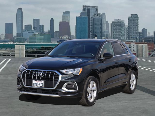 2022 Audi Q3 Premium