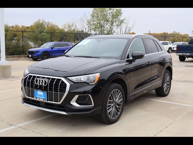 2022 Audi Q3 Premium