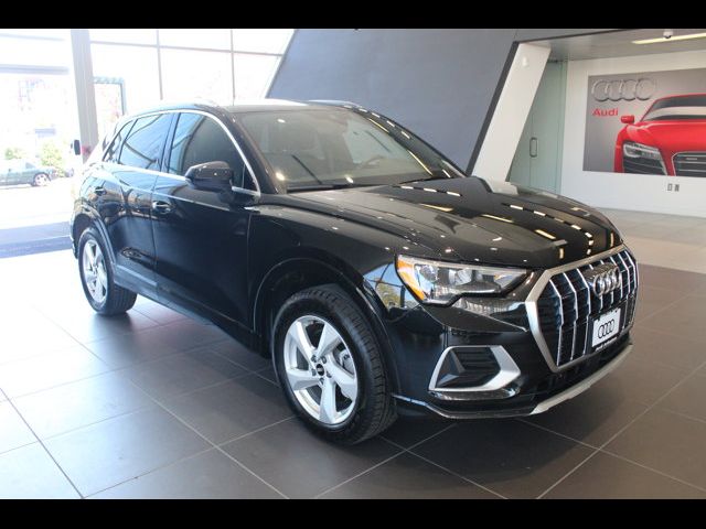 2022 Audi Q3 Premium