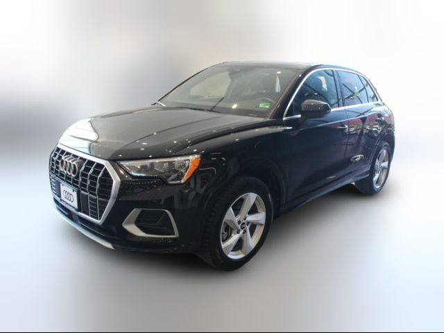 2022 Audi Q3 Premium