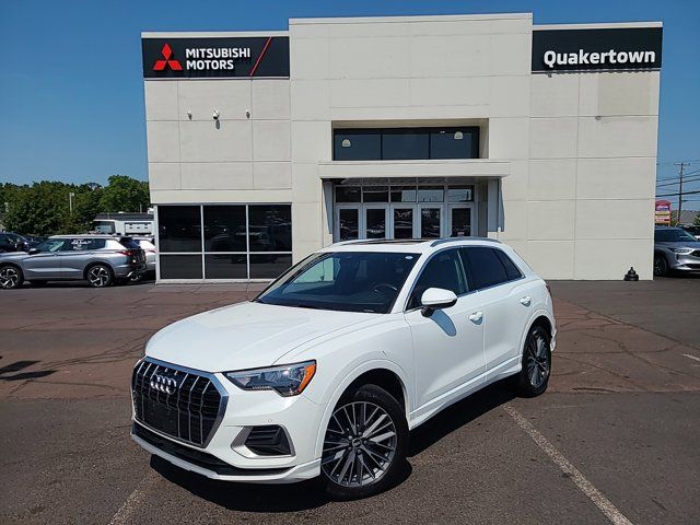 2022 Audi Q3 Premium