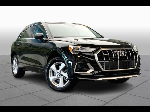 2022 Audi Q3 Premium