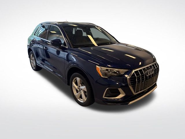 2022 Audi Q3 Premium