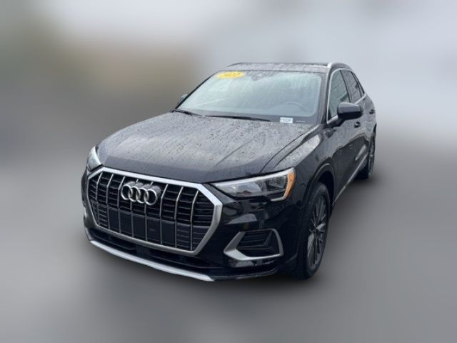 2022 Audi Q3 Premium