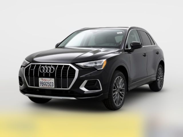 2022 Audi Q3 Premium