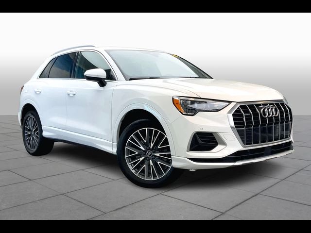 2022 Audi Q3 Premium