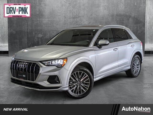 2022 Audi Q3 Premium