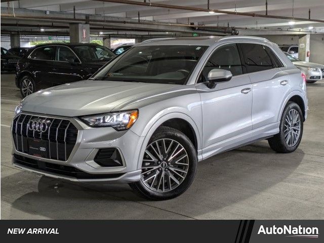 2022 Audi Q3 Premium