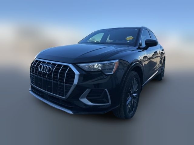 2022 Audi Q3 Premium