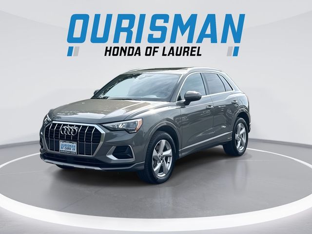 2022 Audi Q3 Premium