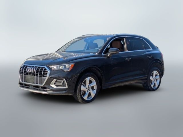 2022 Audi Q3 Premium