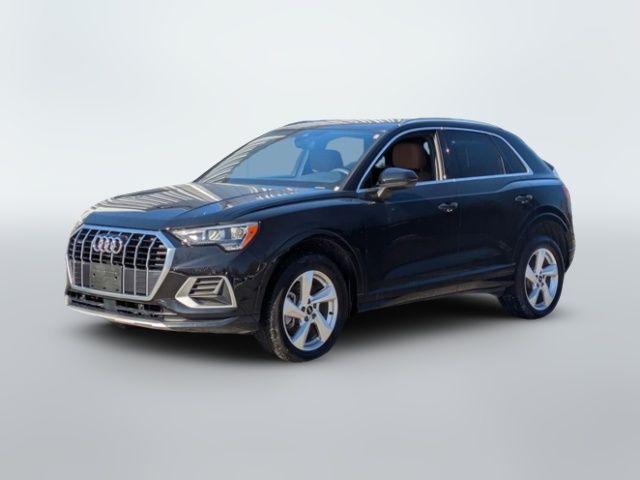 2022 Audi Q3 Premium